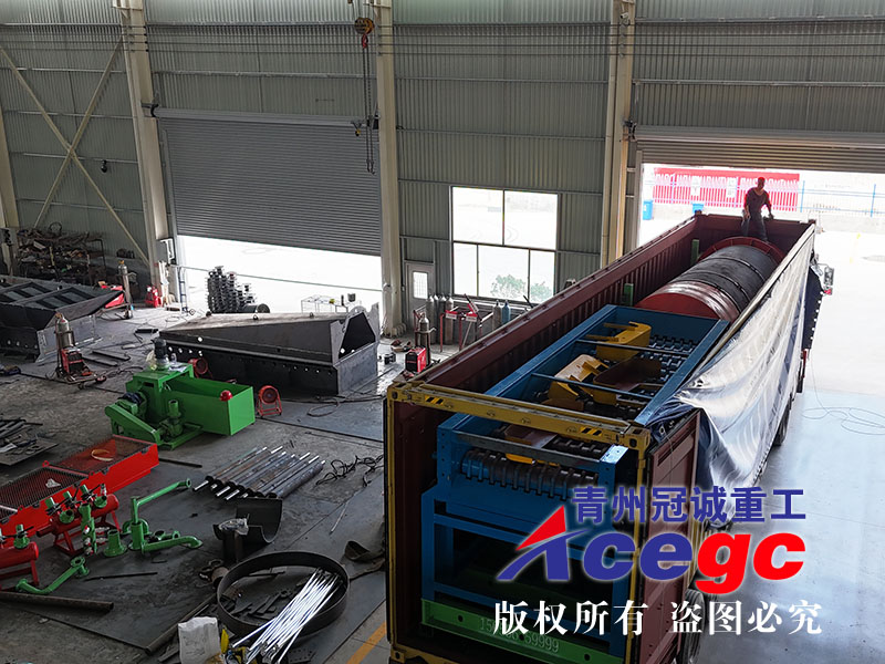 重力選礦設(shè)備發(fā)貨現(xiàn)場(chǎng)